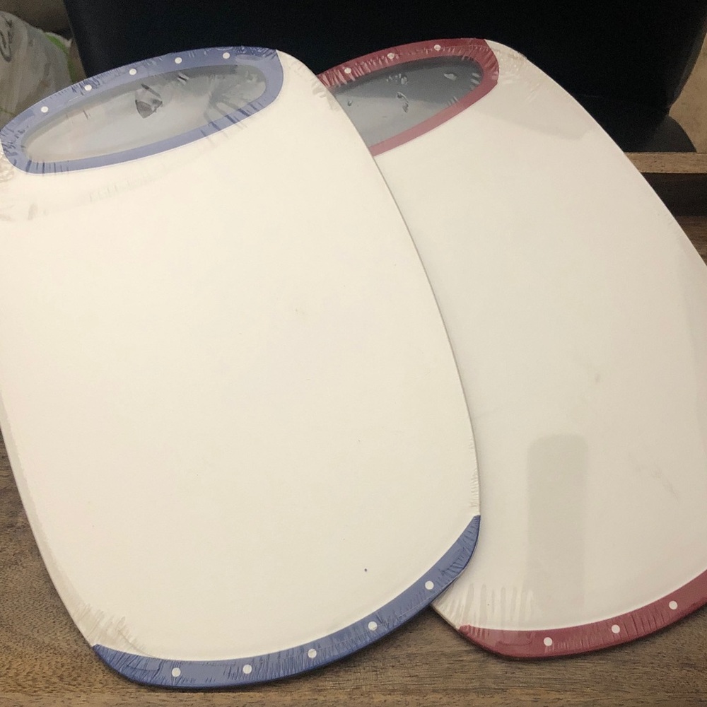 2 Cutting Boards
